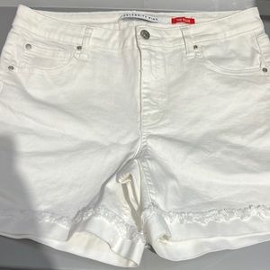 white jean shorts